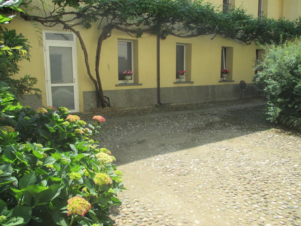 Villa Cantoni Gropello Cairoli Exteriér fotografie